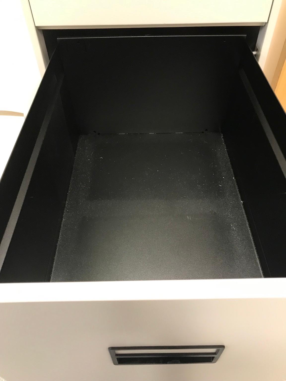 4 drawer filing in LS11 Leeds für 15,00 £ zum Verkauf Shpock DE