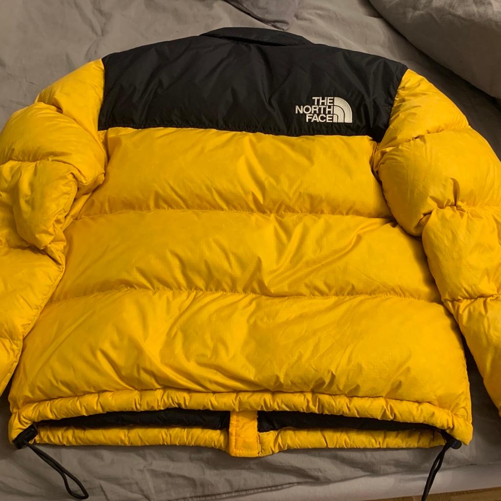 The North Face Nuptse Jacket in 1100 KG Favoriten für € 180,00 zum