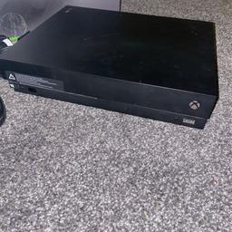 Black Xbox one X 1TB