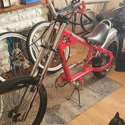 The schwinn  needs  some tlc also it is ride  but  the problem  but I can fix it  for you  if you  want  to  I need  it  to go asp 
I got a different  seat  for because  I  not sales  the seat  what in the picture  because  it is  for a different  bike