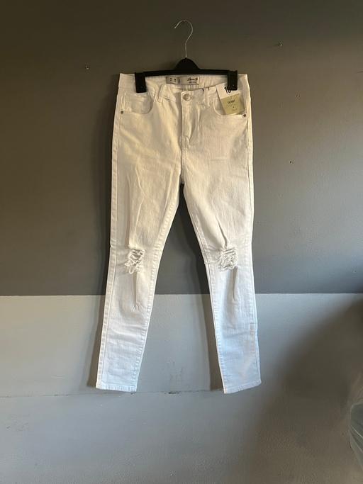 Buy & Sell West Midlands Solihull - Photos for Womens White Skinny Ripped Jeans 10 S Small