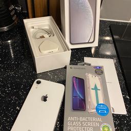 Apple iPhone XR white immaculate condition comes boxed charger sim pin to open and a brand new nixed screen protector..a bargain looks new will make an ideal Christmas gift  pick up Dudley