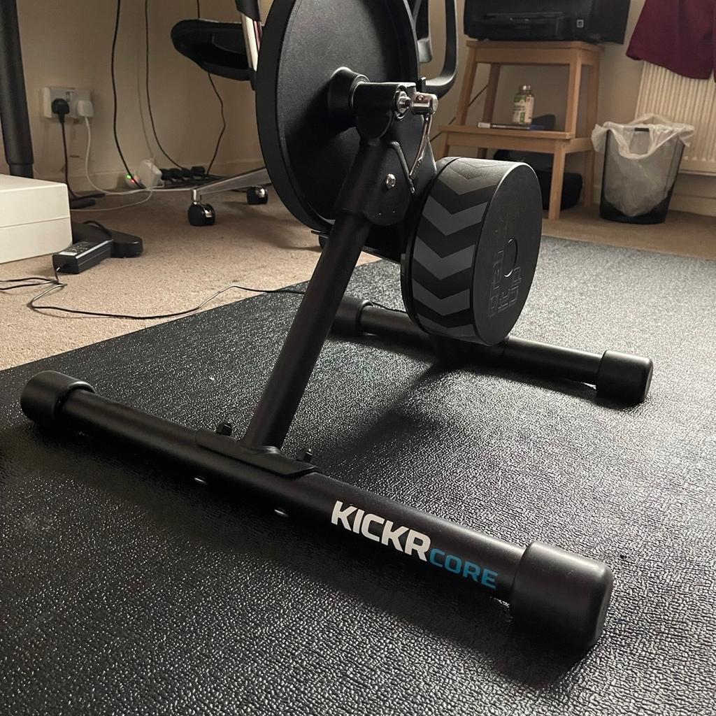 Wahoo Kickr Core turbo trainer bundle in Colnbrook for £550.00 for sale