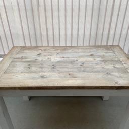 Solid pine top with painted white legs
Pine top has natural flaws which gives it character
Seats 4 comfortably
Collection only from S62