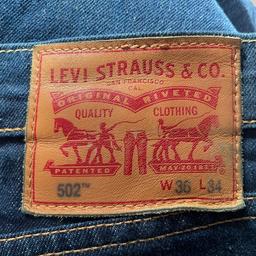 Waist 36 leg 34 Levi’s 502
Collection only
