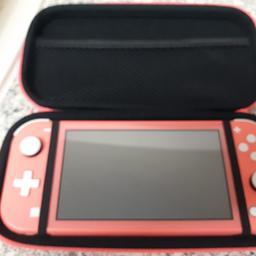 Nintendo switch lite

no games 

console.only 

hardly used

great condition

price includes 4 games