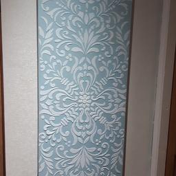 blue and white print canvas
150cm x 50cm
from a very clean pet and smoke free home
collection Atherton
no shpock wallet