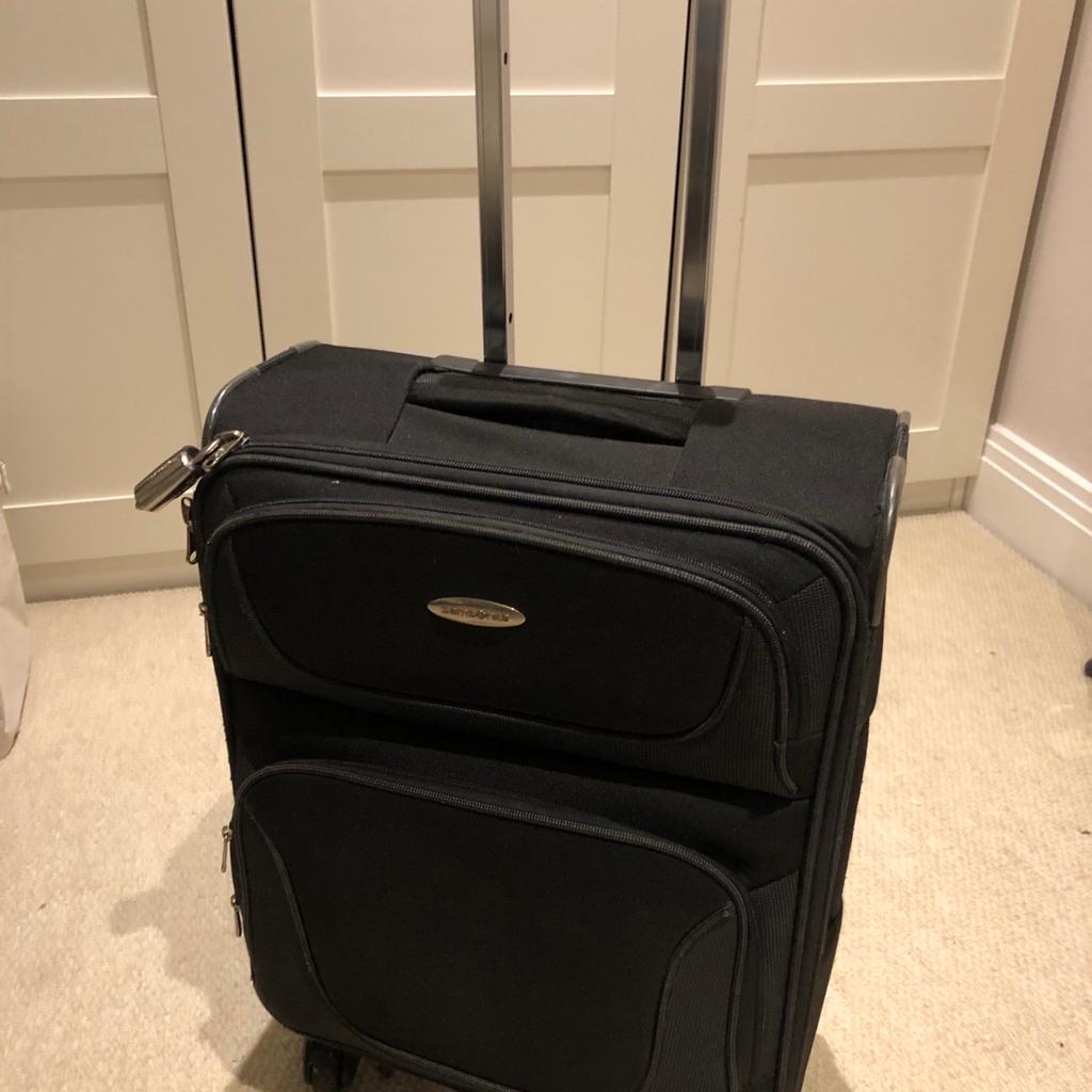 Samsonite cabin suitcase luggage in SM2 London für £ 15,00 zum Verkauf