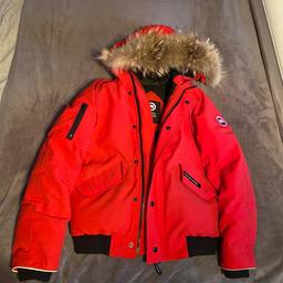 Red Large Girls Authentic Canada Goose Jacket would fit 6/8 will be professionally cleaned before sending out silly offers will be ignored 🤔