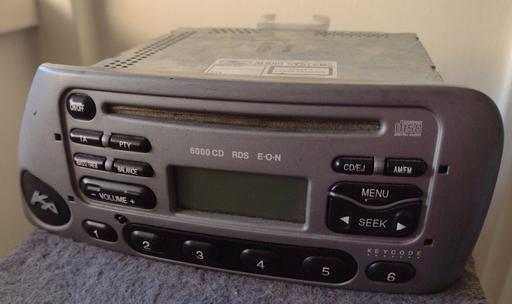 Vehicles East London Cambridge Heath - East London - Photos for 6000 CD RDS E-O-N CD /Radio for Ford KA