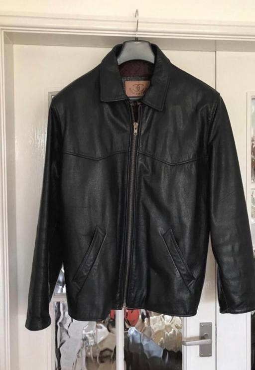 Buy & Sell South Yorkshire Rotherham - Photos for Mens Leather Jacket (Size M)