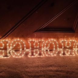 Christmas and HoHoHo rope light sign.
Great condition.
Light colour is Warm white.
Collection from Congleton CW12.
Pick up only.