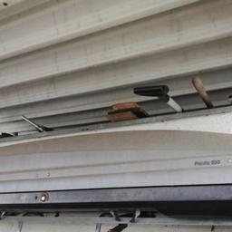 Leicht verstaubt Dachbox, nie benützt. Wird im sauberen Zustand übergeben
Marke Pacific 500