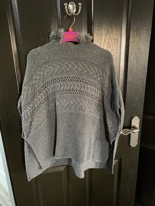 Buy & Sell West Yorkshire Leeds - Photos for Age 8 GAP poncho