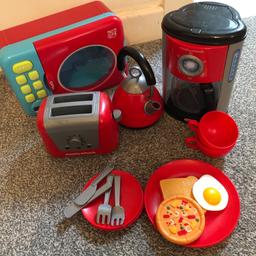 Kids Morphy Richards Kitchen Set. Kettle and toaster not working microwave is working. From pet free and smoke feee home.