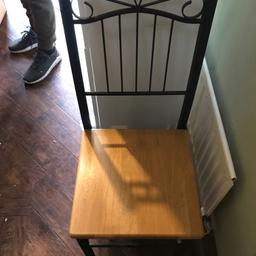 2 metal / wood chairs