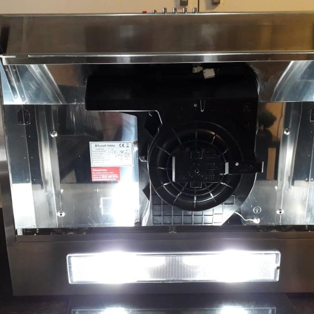 Russell hobbs cooker hood & splashback in ME7 Gillingham for £35.00 for