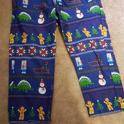 Christmas Trousers. Age 1 1/2 - 2 years. Smoke and Pet free home. Brill condition. 
NEXT.