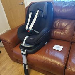 Maxi cosi pearl family isofix car seat size 9 month till 4 year very good condition
