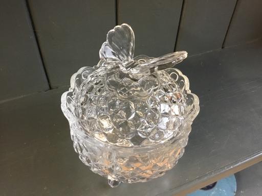 Buy & Sell Suffolk East Suffolk - Photos for Vintage Glass Butterfly Pot