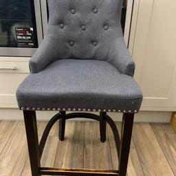  Breakfast bar chair

In used condition



from a clean and smoke free home