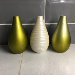 Set of 3 vases. Height 14.5 cm. Collection only from OL4