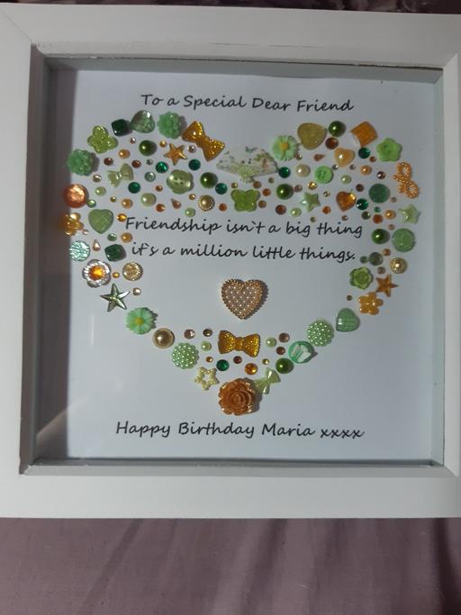 courses Pembrokeshire - Wales Clarbeston Road - Pembrokeshire - Photos for Personalised Heart Buttoned Box Frames