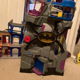 Imaginext batcave £10 figures available collection only