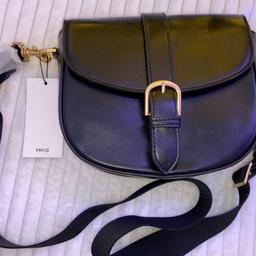 brand- MNG
black handbag 
never been used
tags still on