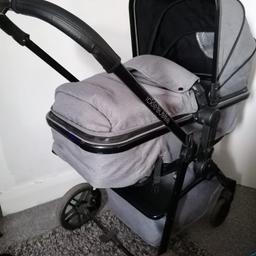 Ickle bubba moon 3 in 1 travel system and car seat, used but in good condition, the rain cover is missing. Collection only due to size. Can be taken for free it just needs collecting
