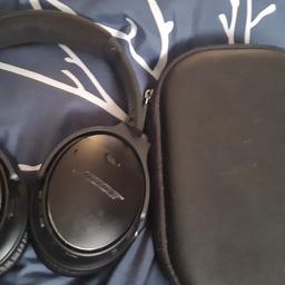 Bose QC35 II working, used and comes with its original case. Has scuffs and all, but fully working. Selling cos I have upgraded now.