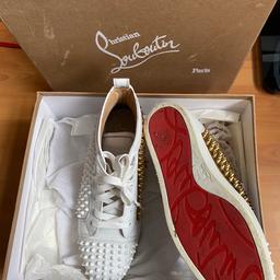CHRISTIAN LOUBOUTIN SHOES
Replica
High tops white and gold studs
Mens Size UK 8.5 | EU 42
Great condition, comes with box, only worn a couple times