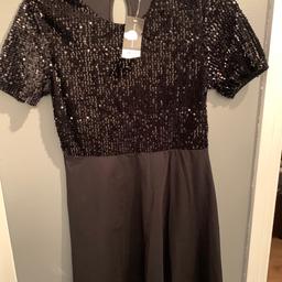 New Dorothy Perkins top size 14