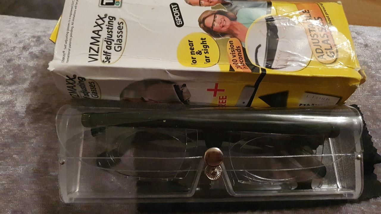 Self adjusting Glasses New in B11 Birmingham für 1,00 £ zum Verkauf