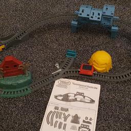 Troublesome Traps Thomas set
Fisher Price trackmaster.

Train track set including 1 engine. Comes with instruction booklet. 
One yellow barrier missing from set, see photo 5

From smoke free home. 
Collection only from Newton Le Willows WA12 9NU.