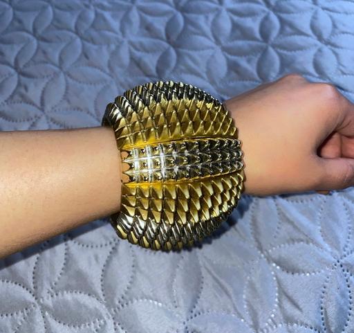 Buy & Sell West London North Kensington - W11 - Photos for Gold & silver statement spiked bracelet