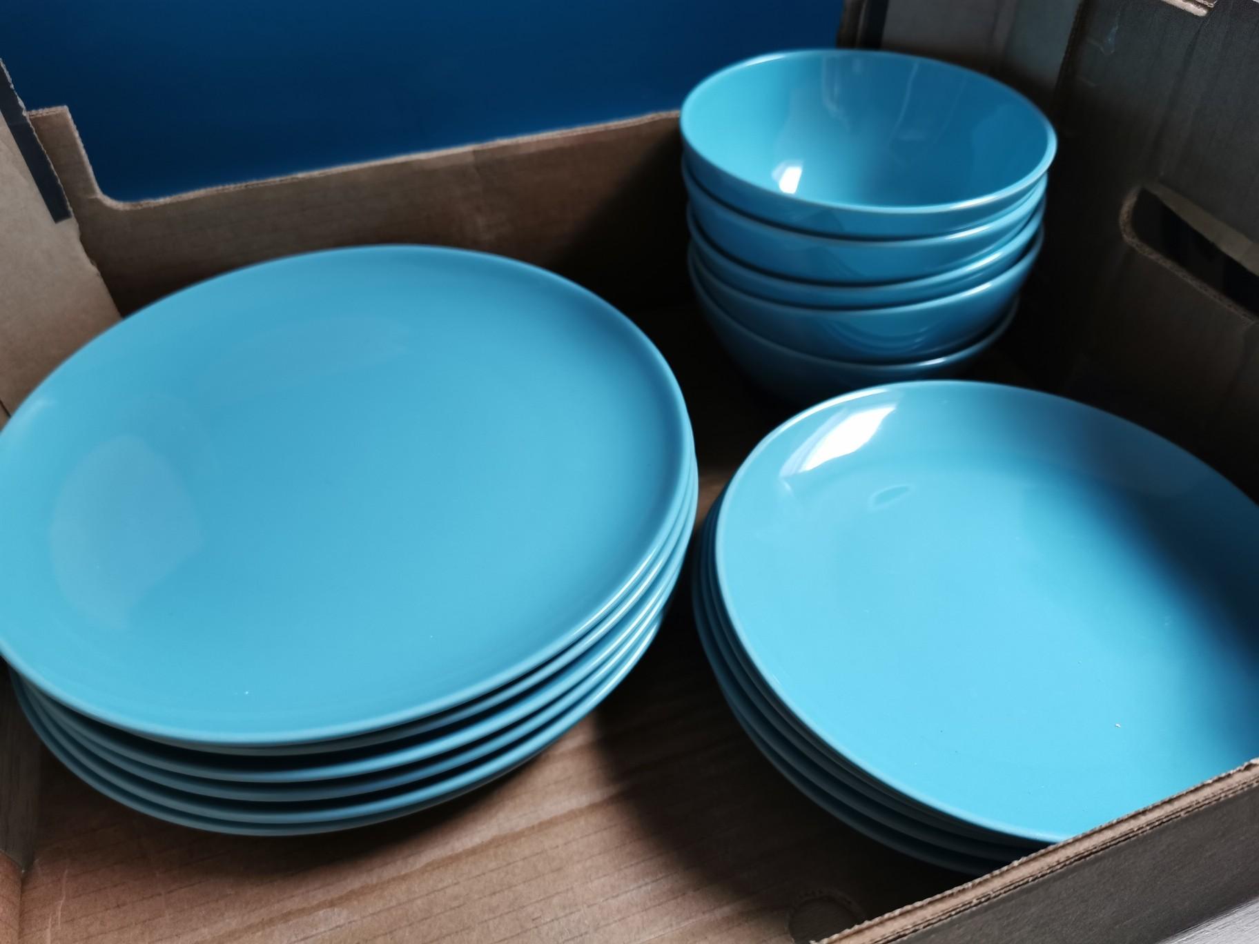 Ikea blue dinnerware set /plates / bowls in DE21 Derby für 20,00 £ zum Verkauf Shpock DE