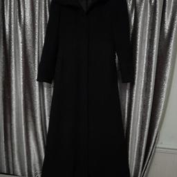 great condition 52" long formal maxi coat 
womans size 10/medium
collection or postage