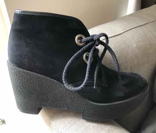 Buy & Sell Hertfordshire Dacorum - Photos for Black Suede Robert Clergerie Boots