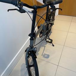 In very good condition Raleigh Evo-2 folding bike, handlebars and seat fold/retract, extra gears make pedalling easier.

Approximate Weight (KG) ; 16kg
Number of Gears ; 7
Wheel Size ; 20"

Collection only or free local delivery within 5 miles of Maidstone
