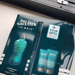 Jean Paul Gaultier Le Male Travel Set

This travel set includes: 

- Iconic Le Male Eau Du Toilette Fragrance 125ml 
- Aftershave Balm 30ml 
- Shower Gel 50ml 

Perfect gift set for Christmas, grab a bargain, the fragrance alone goes for £50+

Can deliver UK wide but prefer London cash meets. 

Cheers
