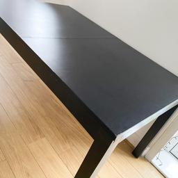 Extendable dining table for sale in a matt black. A few age related marks but still in good condition and plenty of use left in it.

Measures: 140cm x 84cm
The legs do come off if needed for collection.

Collection Only S74