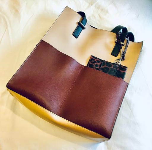 Buy & Sell South East London Selsdon - South East London - Photos for 🚩BAG - By Primark