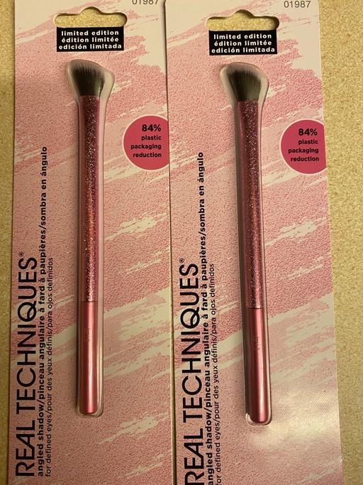 Buy & Sell West Midlands Walsall - Photos for New Real Techniques angled eyeshadow brushes