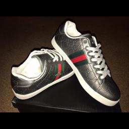 selling brand new gucci trainers size 9