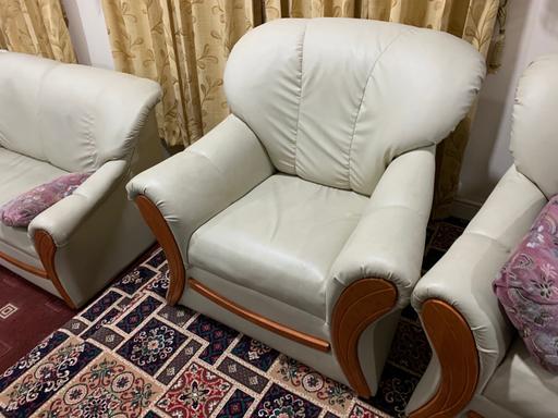 Buy & Sell West Midlands Dudley - Photos for Leather Sofa Settee 2 piece set