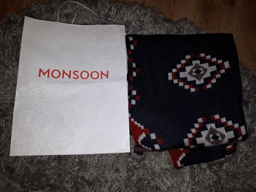 Buy & Sell West Midlands Dudley - Photos for New Monsoon shawl