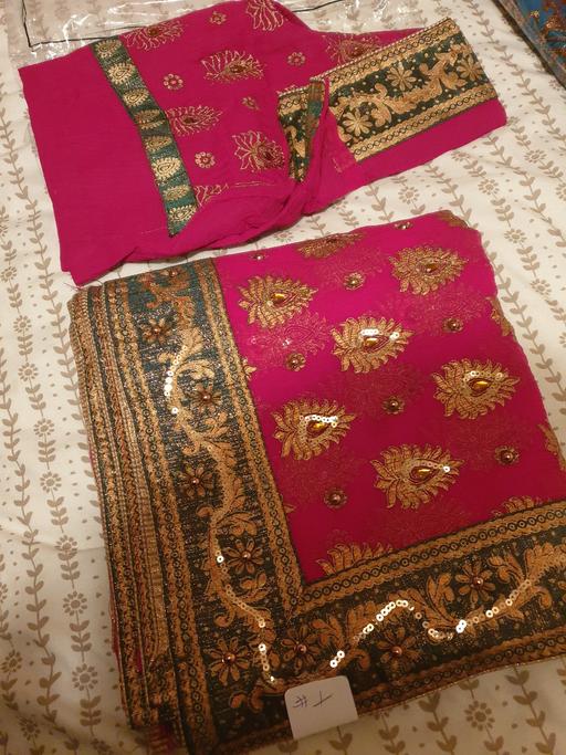 Buy & Sell West Midlands Solihull - Photos for SAREE AND BLOUSE - BRAND NEW