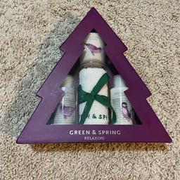 Green & Spring Relaxing Gift Set RRP £22.

Unwanted Christmas gift.

Brand new.