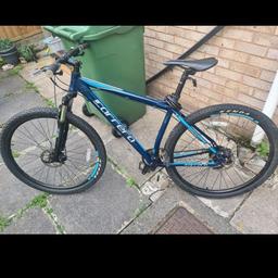 Nice ride everything still works great size 29 inch frame wheels the same size also front back disc brakes and front suspension